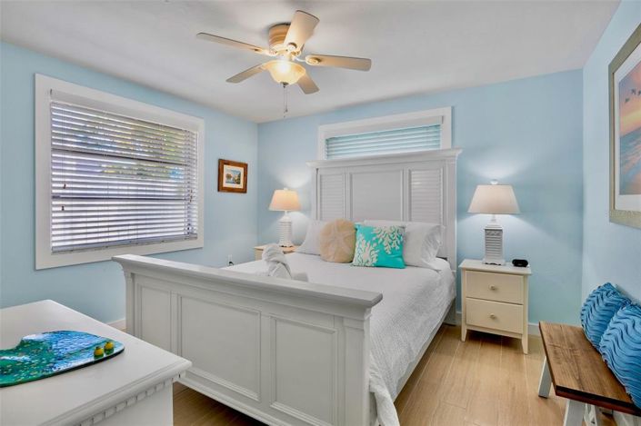 Image No.20-Propriété de 2 chambres à vendre à Holmes Beach