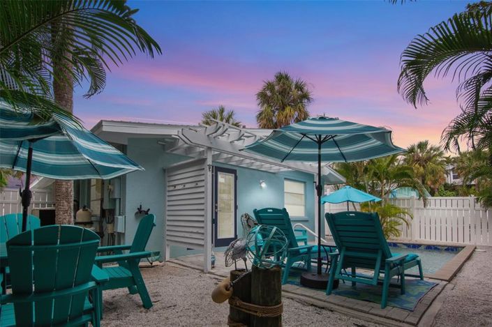 Image No.5-Propriété de 2 chambres à vendre à Holmes Beach