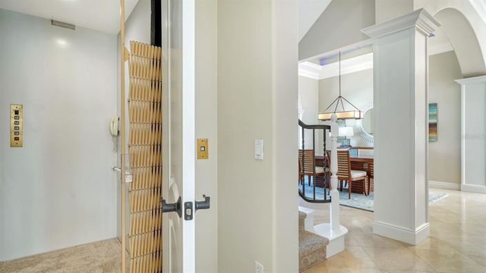 Image No.23-4 Bed Property for sale