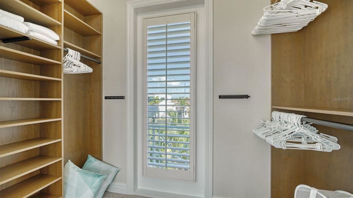 Image No.38-4 Bed Property for sale