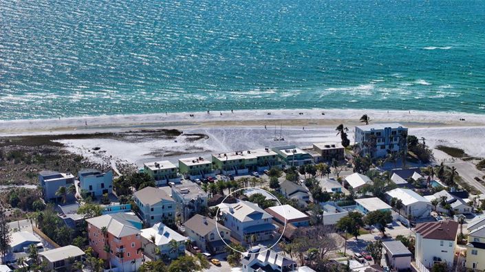 Image No.2-Propriété de 5 chambres à vendre à Sarasota