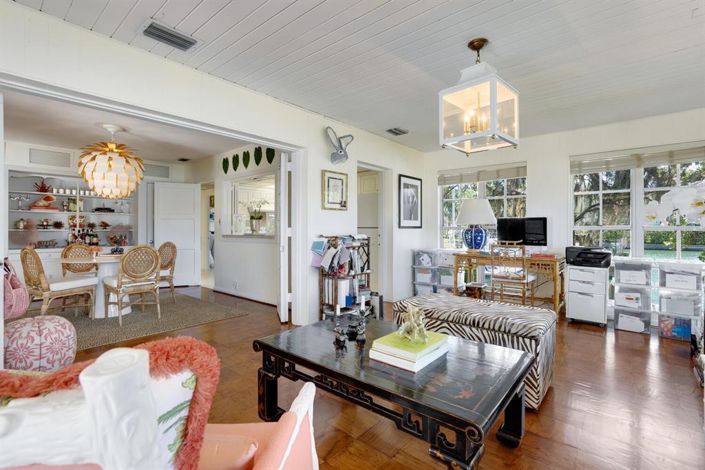 Image No.19-2 Bed Property for sale