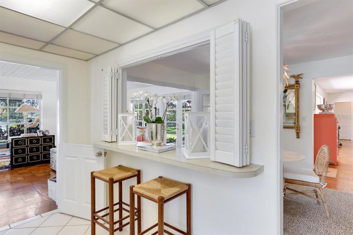 Image No.25-2 Bed Property for sale