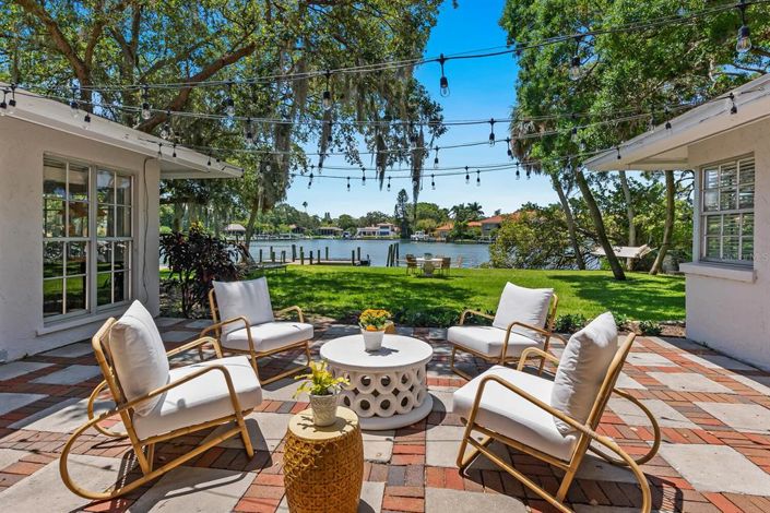 Image No.34-2 Bed Property for sale