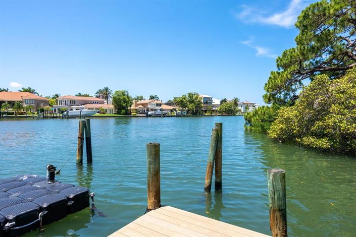 Image No.41-2 Bed Property for sale