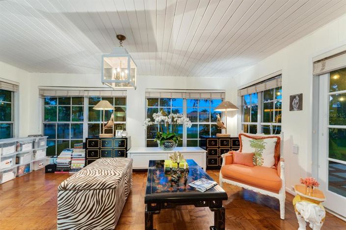 Image No.53-2 Bed Property for sale