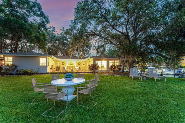 Image No.59-2 Bed Property for sale