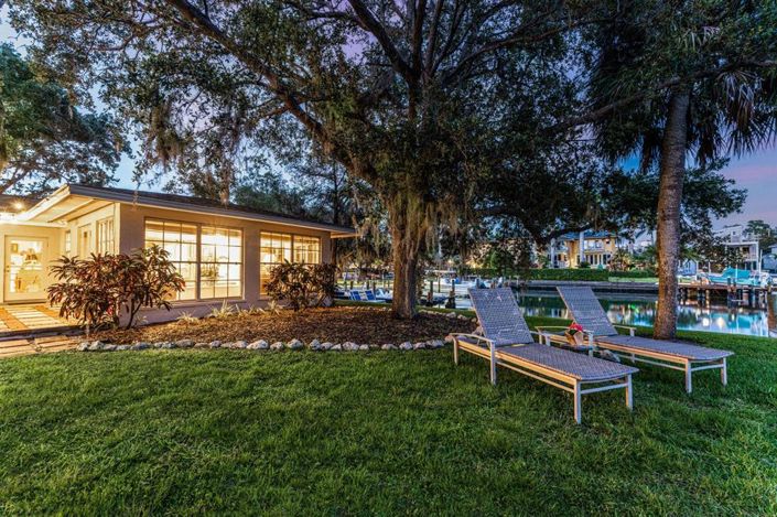 Image No.60-2 Bed Property for sale