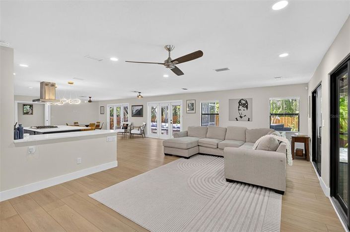 Image No.20-Propriété de 3 chambres à vendre à Sarasota