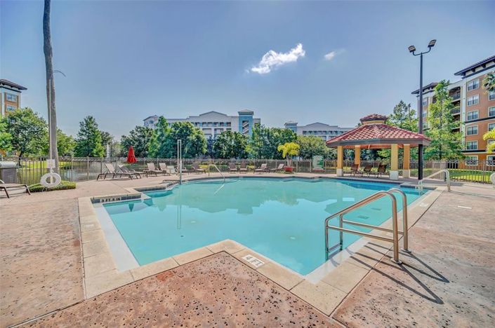 Image No.34-3 Bed Property for sale