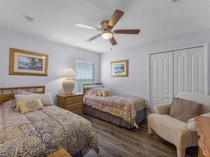 Image No.17-4 Bed Property for sale