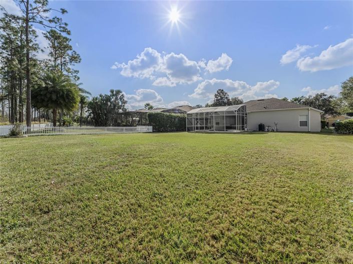 Image No.27-4 Bed Property for sale