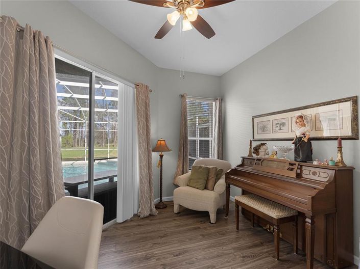 Image No.8-4 Bed Property for sale