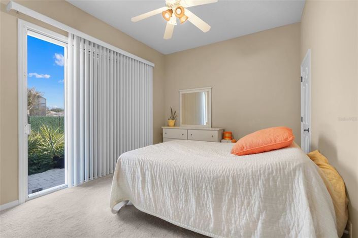 Image No.24-6 Bed Property for sale