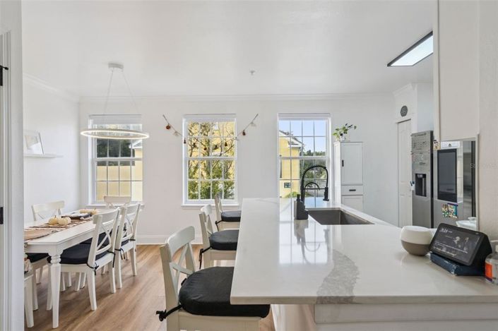 Image No.18-3 Bed Property for sale