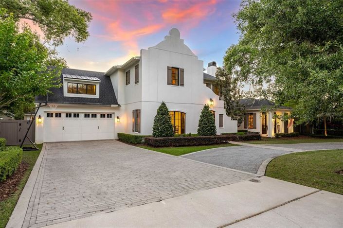 Image No.3-5 Bed Property for sale