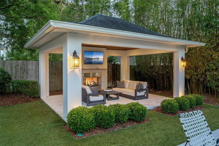 Image No.46-5 Bed Property for sale