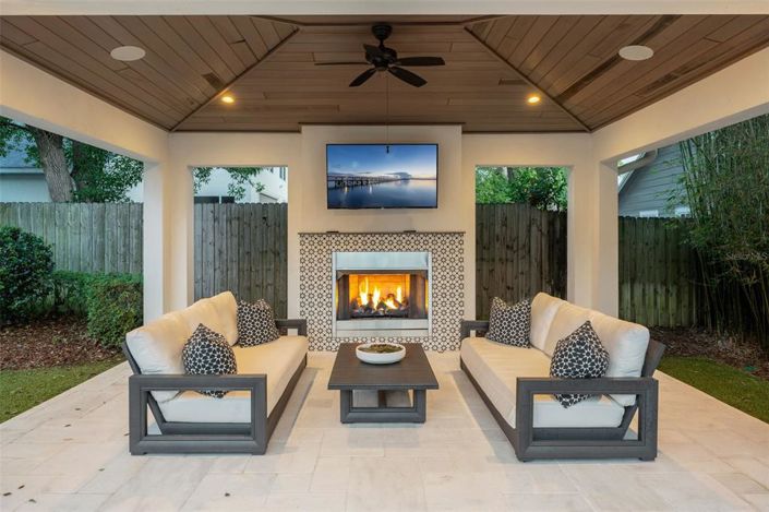 Image No.47-5 Bed Property for sale