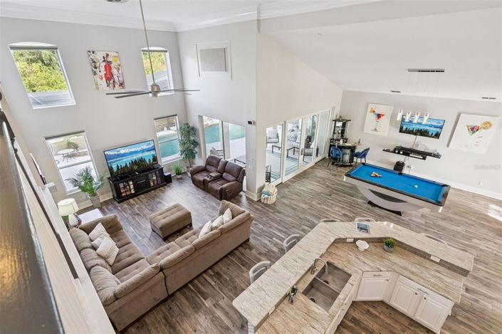 Image No.21-5 Bed Property for sale