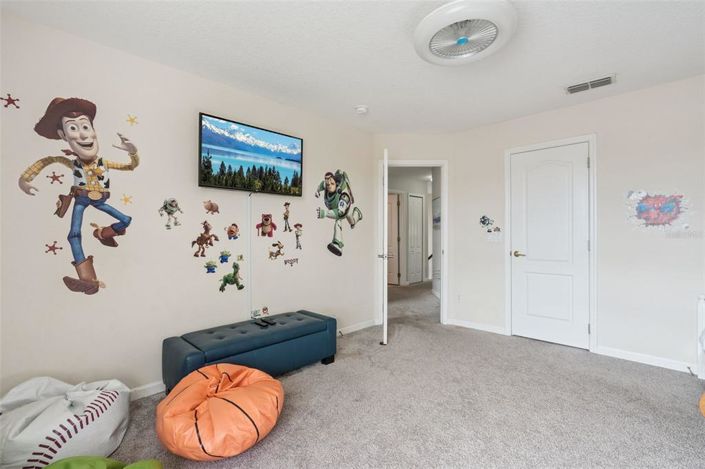 Image No.36-5 Bed Property for sale