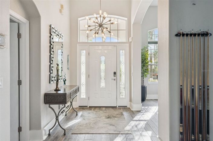 Image No.4-5 Bed Property for sale