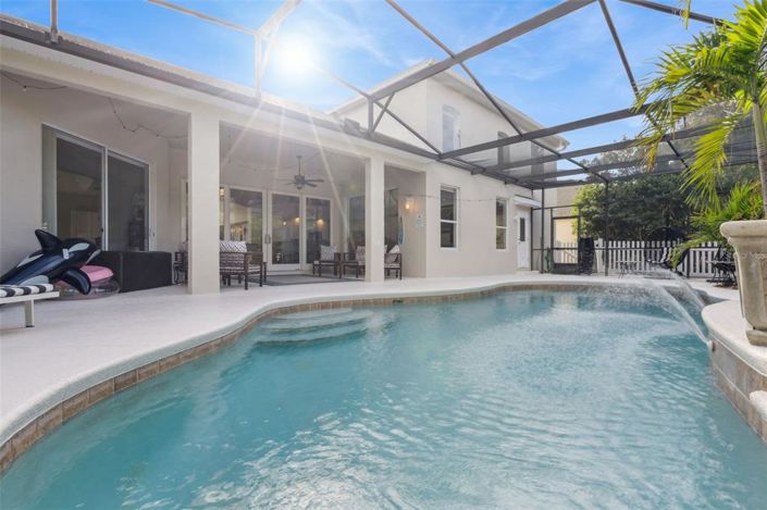 Image No.44-5 Bed Property for sale