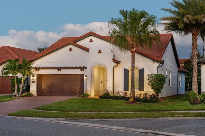 Image No.5-4 Bed Property for sale