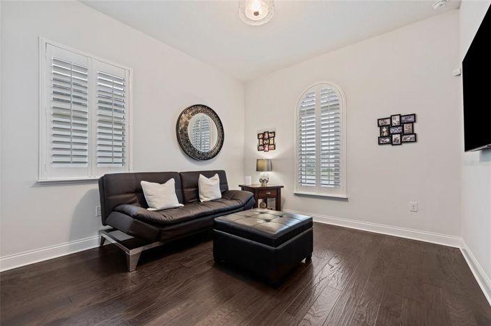 Image No.9-4 Bed Property for sale