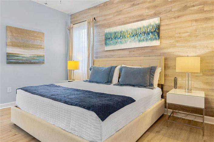 Image No.22-5 Bed Property for sale