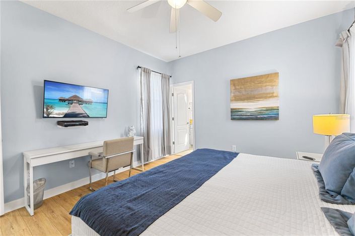 Image No.24-5 Bed Property for sale