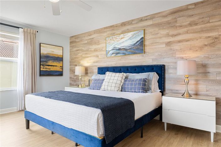 Image No.38-5 Bed Property for sale