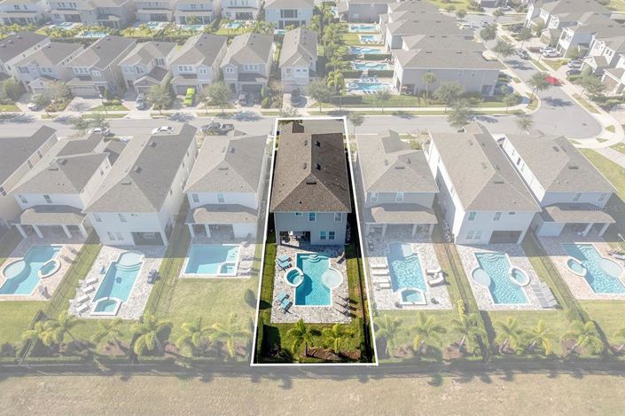 Image No.58-6 Bed Property for sale