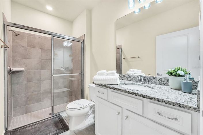 Image No.33-5 Bed Townhouse for sale