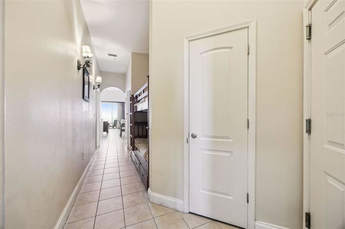 Image No.15-1 Bed Property for sale