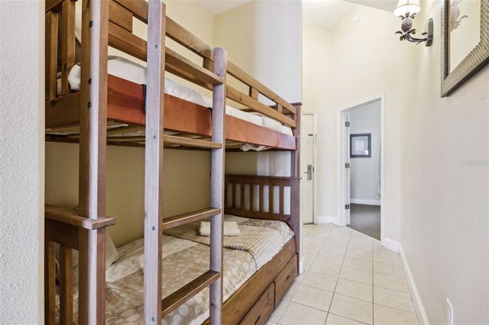 Image No.17-1 Bed Property for sale