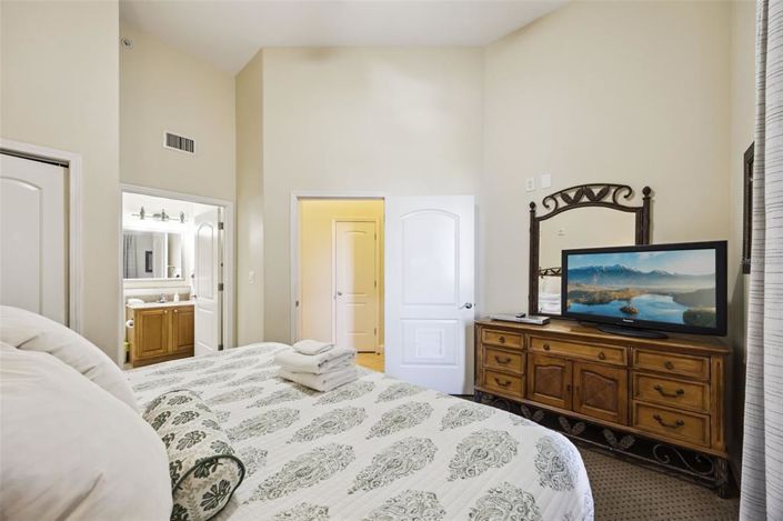 Image No.20-1 Bed Property for sale