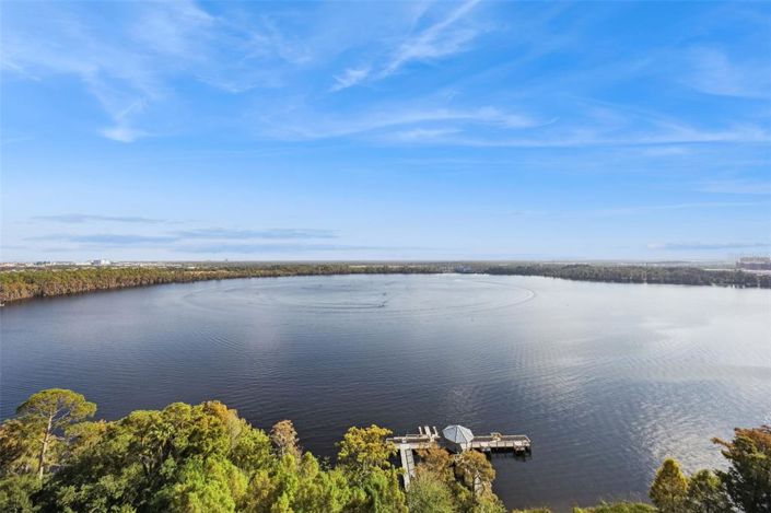 Image No.28-1 Bed Property for sale