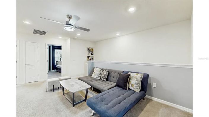 Image No.8-5 Bed Townhouse for sale