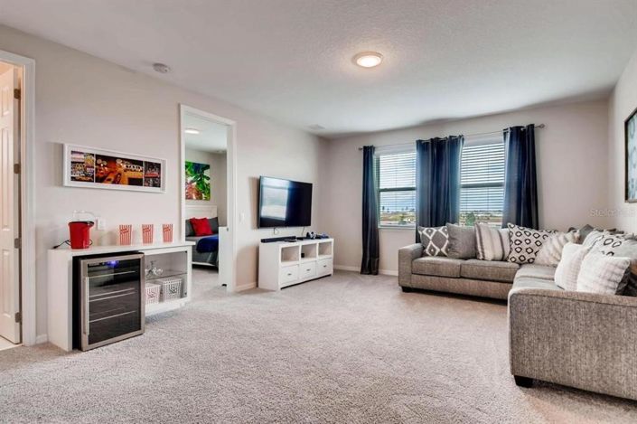 Image No.25-5 Bed Property for sale