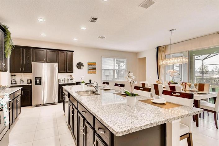 Image No.7-5 Bed Property for sale