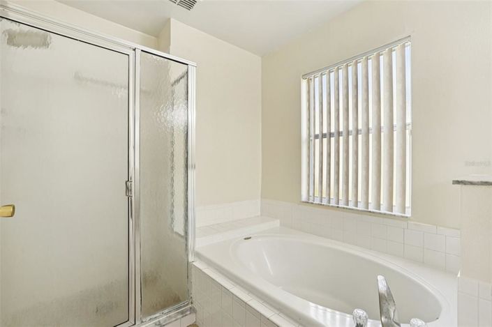 Image No.15-3 Bed Property for sale