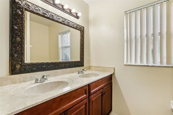 Image No.16-3 Bed Property for sale