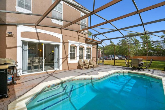 Image No.17-4 Bed Townhouse for sale