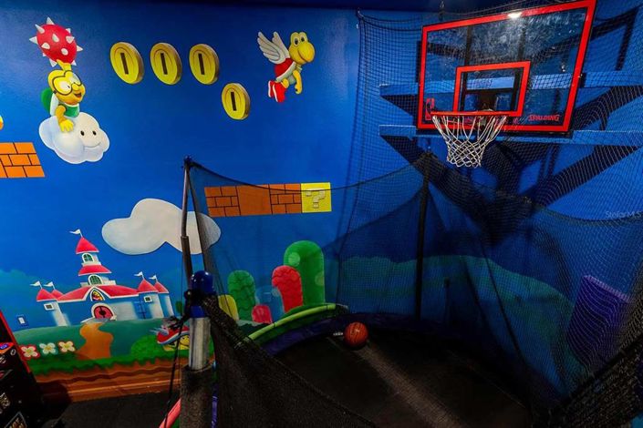 Image No.20-6 Bed Property for sale