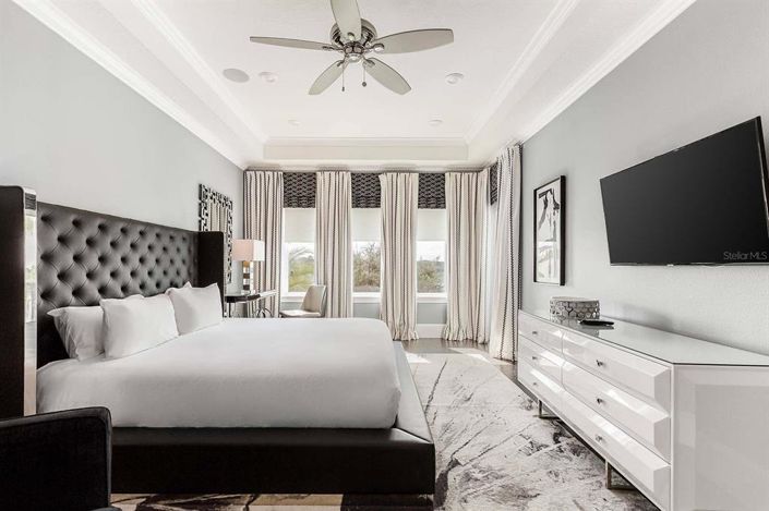 Image No.28-6 Bed Property for sale