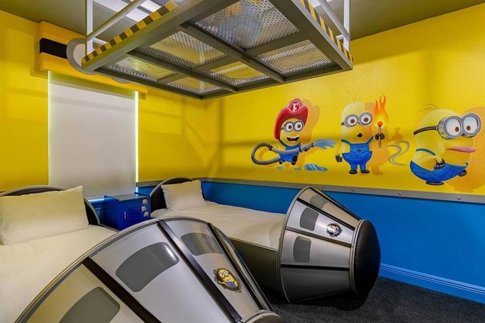 Image No.35-6 Bed Property for sale