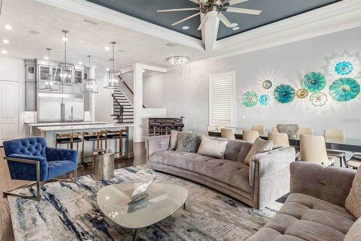 Image No.4-6 Bed Property for sale