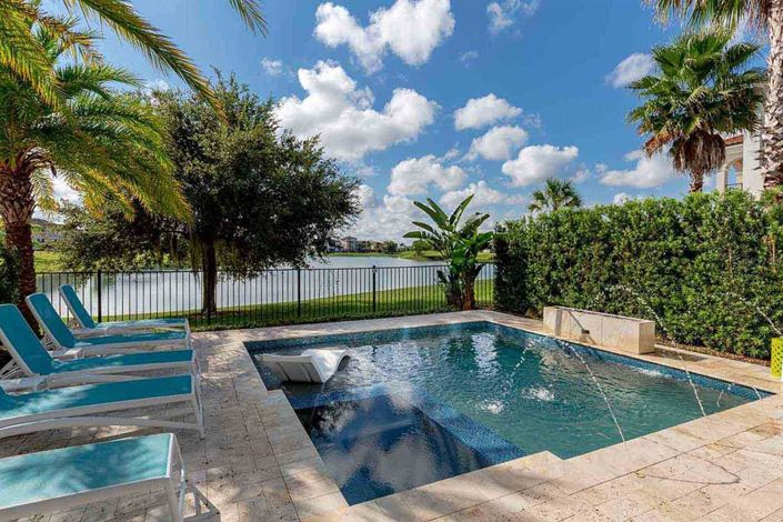 Image No.40-6 Bed Property for sale