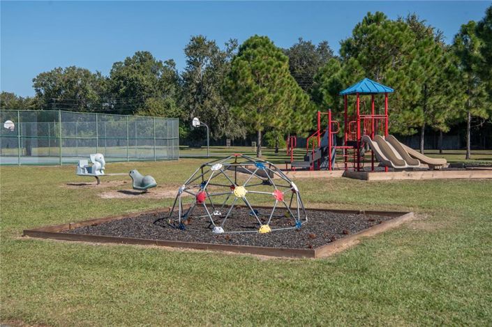 Image No.9-3 Bed Property for sale