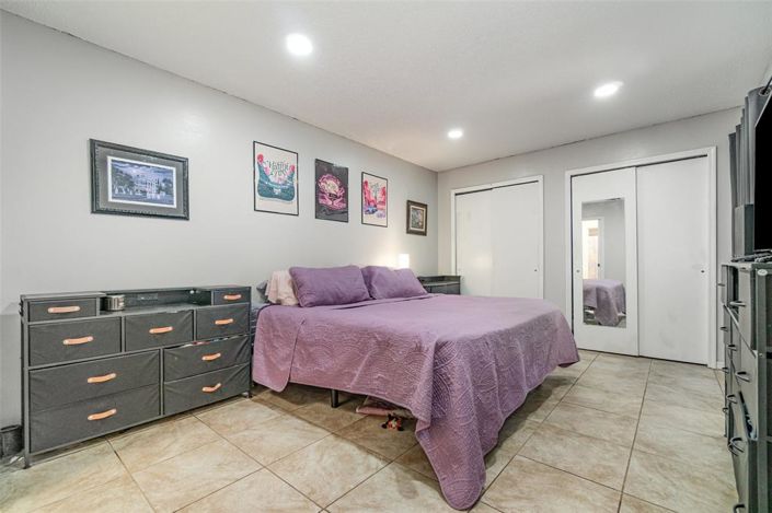 Image No.17-4 Bed Property for sale